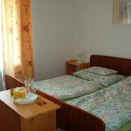 Zsuzsa 3* Tokaj